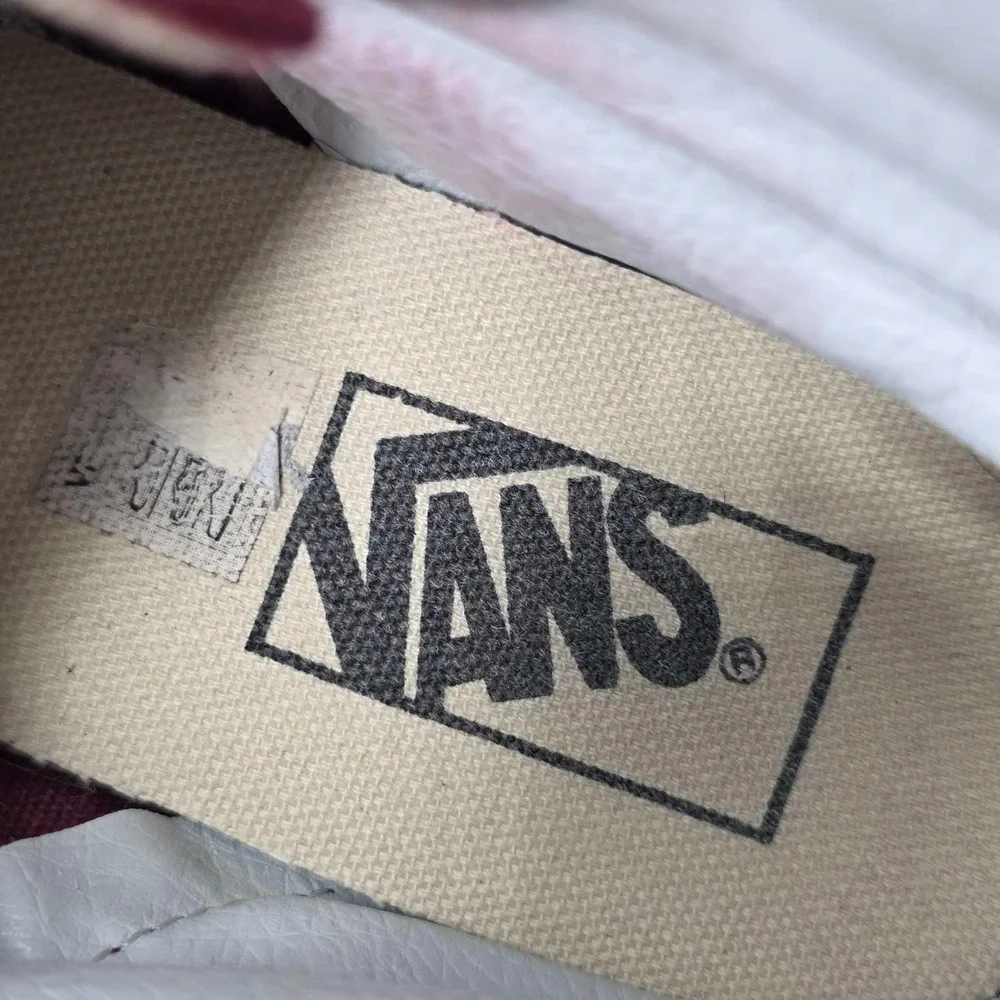 Vans Sk8-Hi Burgundy Maroon Suede Canvas High Top Sneakers Men's 7.5 Women's 9